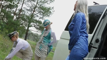 Rich Bimbos Gets Messy With Driver Screencap 52 on sinx.preview.netperv.com