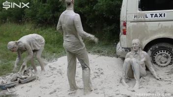 Rich Bimbos Gets Messy With Driver Screencap 82 on sinx.preview.netperv.com