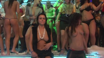 Winter WonderBang Part 6 - Cam 2 Screencap 96 on sinx.preview.netperv.com