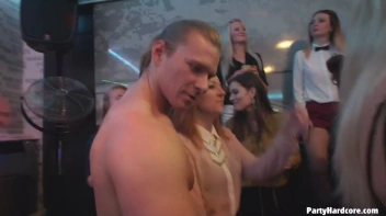 Party Hardcore Gone Crazy Vol. 29 Part 2 - Cam 2 Screencap 45 on sinx.preview.netperv.com