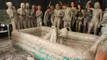 Going For Gold In The Mud Screencap 90 on sinx.preview.netperv.com