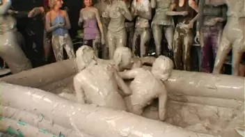 Going For Gold In The Mud Screencap 92 on sinx.preview.netperv.com