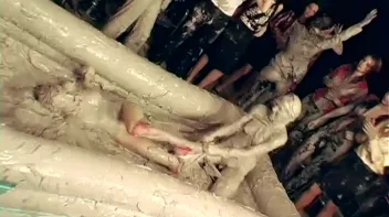 Going For Gold In The Mud Screencap 52 on sinx.preview.netperv.com