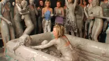 Going For Gold In The Mud Screencap 67 on sinx.preview.netperv.com