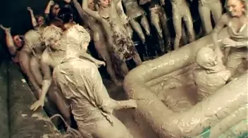 Going For Gold In The Mud Screencap 72 on sinx.preview.netperv.com