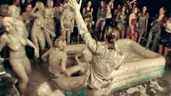 Going For Gold In The Mud Screencap 77 on sinx.preview.netperv.com