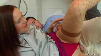 Shower Time! Screencap 20 on sinx.preview.netperv.com