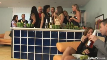 Melon Ballers Part 1 Screencap 10 on sinx.preview.netperv.com