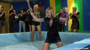 Slammed In The Gel Screencap 19 on sinx.preview.netperv.com