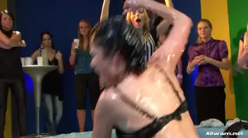 Slammed In The Gel Screencap 83 on sinx.preview.netperv.com