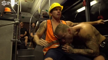 Stud Pays Builder For Gay Sex On The Bus Screencap 16 on sinx.preview.netperv.com