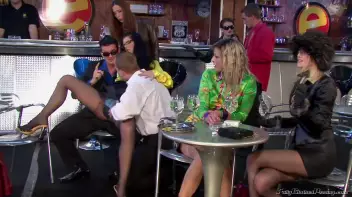 Winter Piss Fun Screencap 11 on sinx.preview.netperv.com