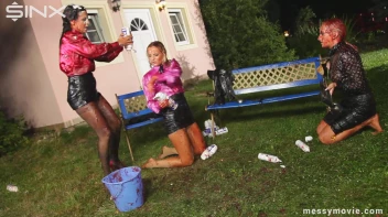 Outdoor Lesbian Food Fight Gets Real Messy Screencap 78 on sinx.preview.netperv.com