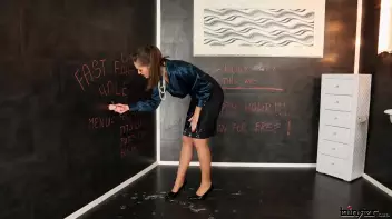 Taking Advantage Of Gloryhole Happy Hour Screencap 18 on sinx.preview.netperv.com