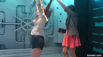 Sexy ladies getting wetter and wetter Screencap 1 on sinx.preview.netperv.com