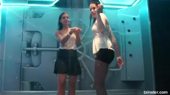 Sexy ladies getting wetter and wetter Screencap 28 on sinx.preview.netperv.com