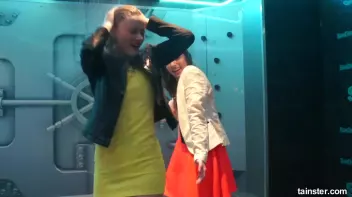 Sexy ladies getting wetter and wetter Screencap 32 on sinx.preview.netperv.com