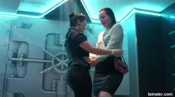 Sexy ladies getting wetter and wetter Screencap 50 on sinx.preview.netperv.com