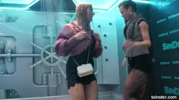 Sexy ladies getting wetter and wetter Screencap 76 on sinx.preview.netperv.com