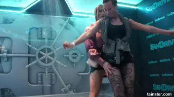 Sexy ladies getting wetter and wetter Screencap 78 on sinx.preview.netperv.com