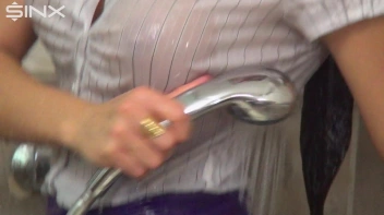 Lathering Her Lustrous Locks Screencap 16 on sinx.preview.netperv.com