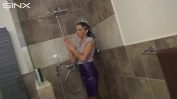 Lathering Her Lustrous Locks Screencap 55 on sinx.preview.netperv.com