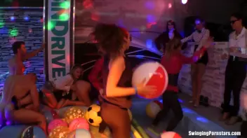 Summer Jam Bang Part 3 - Hardcore Cam Screencap 15 on sinx.preview.netperv.com