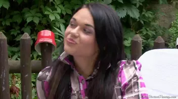 Piss Frisbee Screencap 10 on sinx.preview.netperv.com