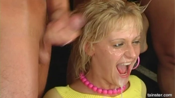 She Fought the Pee Squad, and the Squad Won! Screencap 87 on sinx.preview.netperv.com