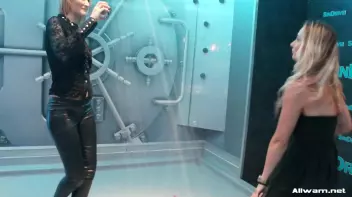 Wet Dancing For The Fans Screencap 51 on sinx.preview.netperv.com