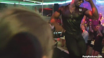 Party Hardcore Gone Crazy Vol. 30 Part 2 - Cam 3 Screencap 78 on sinx.preview.netperv.com