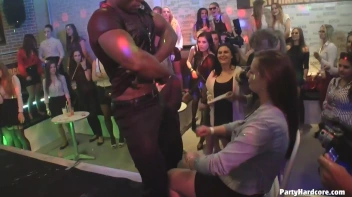 Party Hardcore Gone Crazy Vol. 30 Part 2 - Cam 3 Screencap 79 on sinx.preview.netperv.com