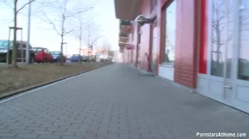 No Need To Leave The Bar With This Babe! Screencap 1 on sinx.preview.netperv.com