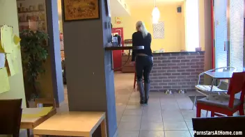 No Need To Leave The Bar With This Babe! Screencap 107 on sinx.preview.netperv.com