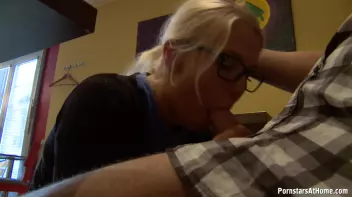 No Need To Leave The Bar With This Babe! Screencap 67 on sinx.preview.netperv.com