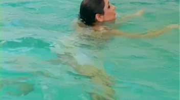 Chicks Love Fully Clothed Swimming Screencap 46 on sinx.preview.netperv.com