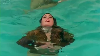 Chicks Love Fully Clothed Swimming Screencap 50 on sinx.preview.netperv.com