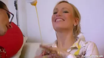 Dirty Dessert Babes Screencap 26 on sinx.preview.netperv.com