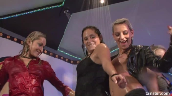 Welcome To The Mad House Part 3 - Cam 4 Screencap 107 on sinx.preview.netperv.com