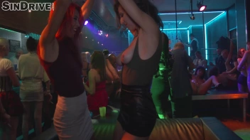 Beauties Bang It Up On The Club Floor!  Lesbo Feast For These Freaks! Screencap 6 on sinx.preview.netperv.com