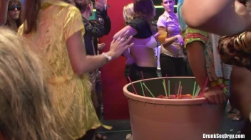 Bikini Beach Balls Part 4 - Cam 2 Screencap 8 on sinx.preview.netperv.com