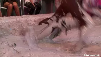 Eurobabes with Mud Rage Screencap 16 on sinx.preview.netperv.com