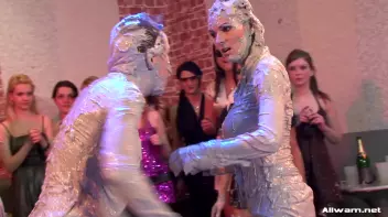 Eurobabes with Mud Rage Screencap 44 on sinx.preview.netperv.com