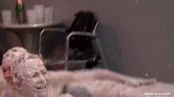 Eurobabes with Mud Rage Screencap 73 on sinx.preview.netperv.com