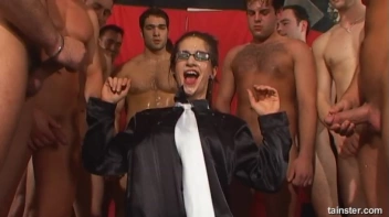 Ten On One Gangbang Fun Screencap 106 on sinx.preview.netperv.com