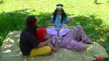 Hippy Chicks Crave That Dick! Screencap 18 on sinx.preview.netperv.com