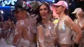 Bangstas Paradise Part 5 - Cam 1 Screencap 94 on sinx.preview.netperv.com