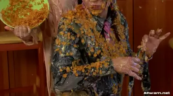 Eggy Snatch Screencap 97 on sinx.preview.netperv.com