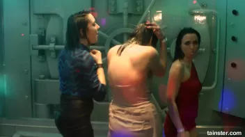 Party Sextasy Part 7 - Shower Cam Screencap 15 on sinx.preview.netperv.com