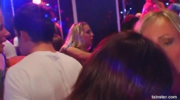 Blue Jean Babes Part 2 Cam 3 Screencap 11 on sinx.preview.netperv.com